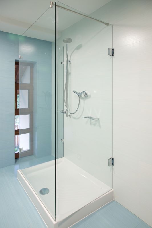 Elegant Shower Interiors